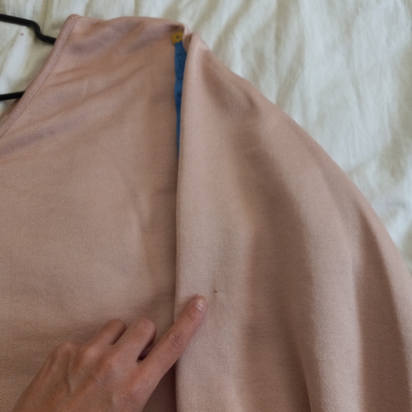 Express xs V sweater blouse - Picture 10 of 11